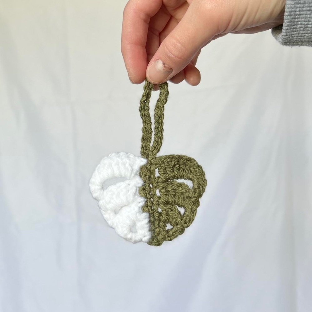 Variegated Monstera Leaf Keychain/Bag Charm